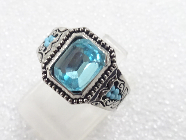 Japanese Kimono / Antique Accessories Metal